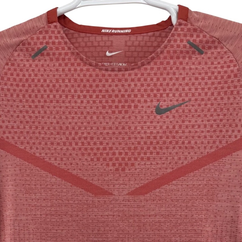 Nike Mens Dri-FIT ADV TechKnit Ultra Running Shirt Red DM4753-655 Size M